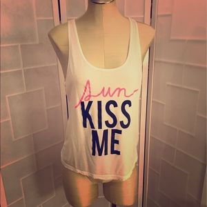 Forever 21 graphic tank “sun kiss me”